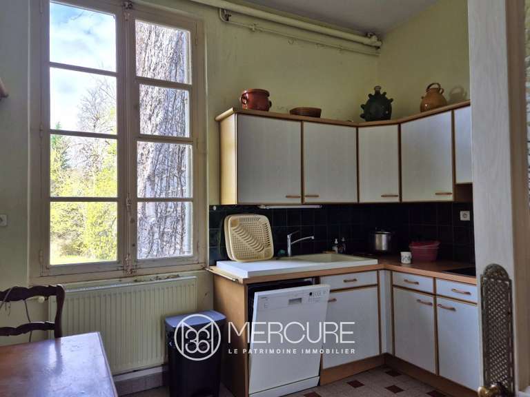 Propriété Sonthonnax-la-Montagne - 8 chambres - 406m²