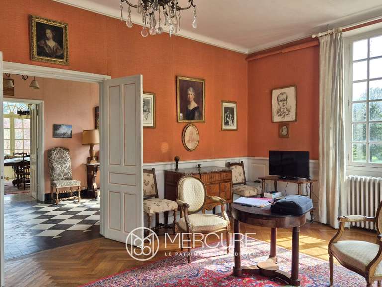 Propriété Sonthonnax-la-Montagne - 8 chambres - 406m²