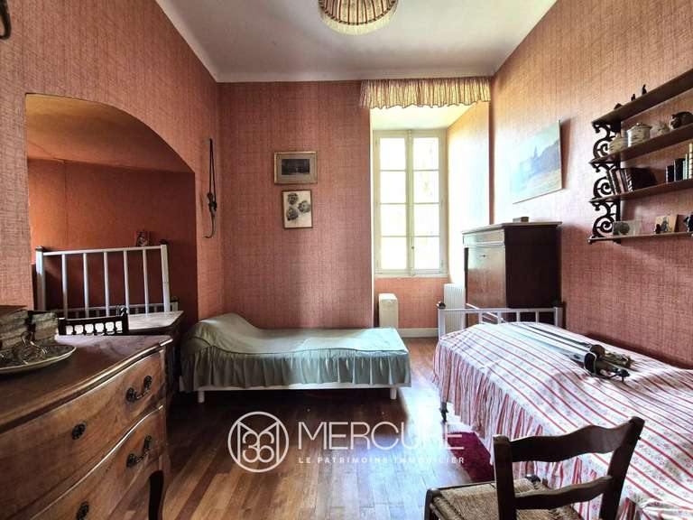 Propriété Sonthonnax-la-Montagne - 8 chambres - 406m²