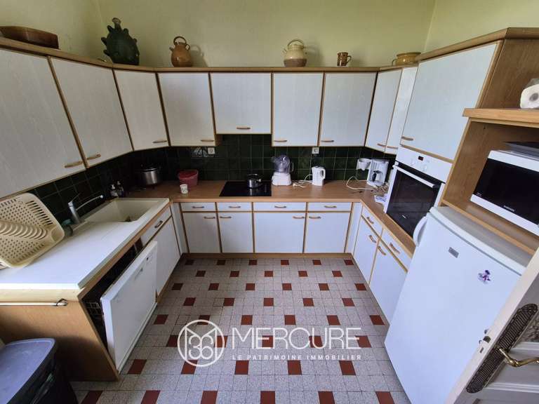 Propriété Sonthonnax-la-Montagne - 8 chambres - 406m²