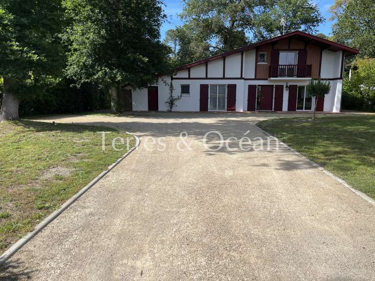 Maison Soorts-Hossegor - 4 chambres - 220m²