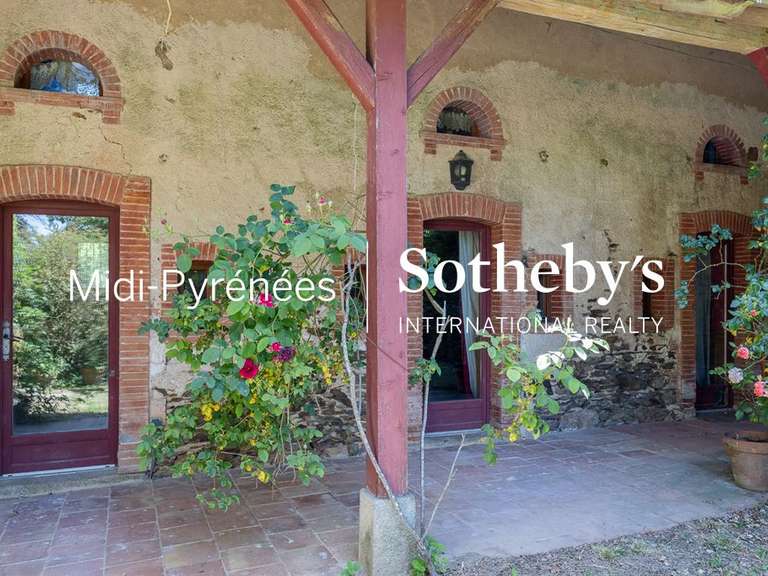 Maison Sorèze - 24 chambres - 1210m²