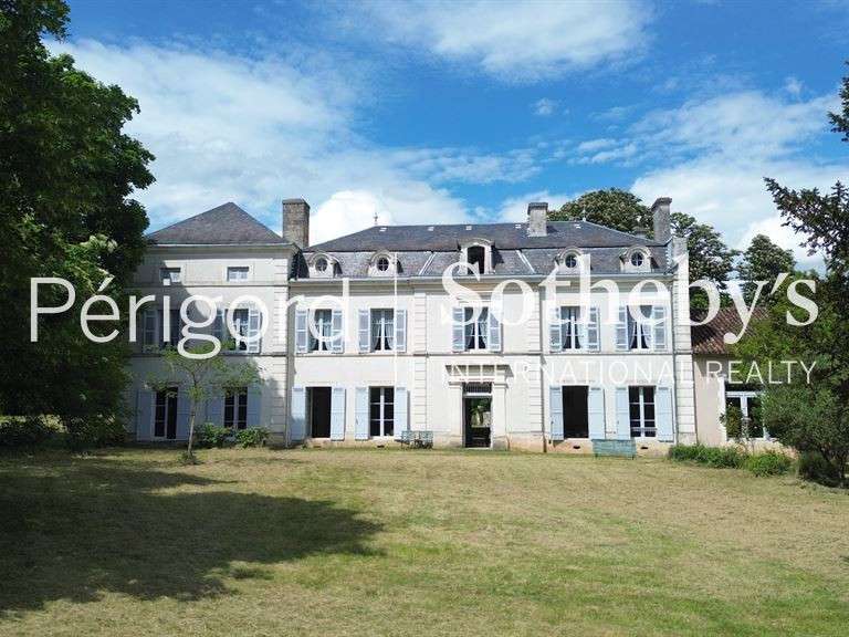 House Sorges et Ligueux en Périgord - 13 bedrooms - 533m²