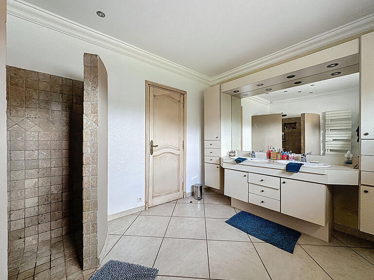 House Sorgues - 4 bedrooms - 240m²
