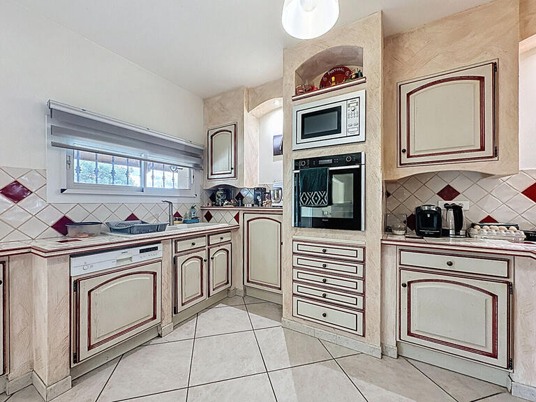 House Sorgues - 4 bedrooms - 240m²