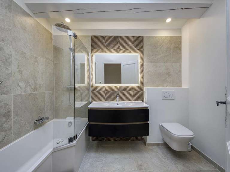 Maison Sorgues - 7 chambres - 371m²