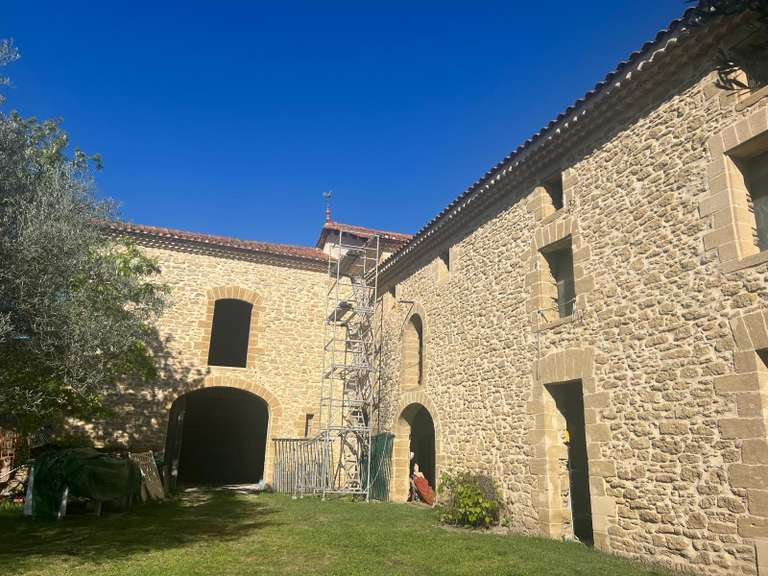 Maison Sorgues - 18 chambres