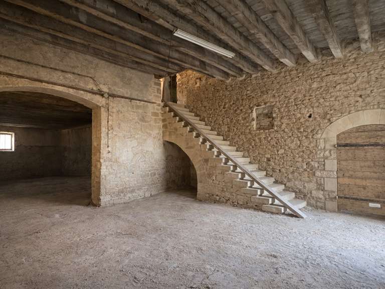 Maison Sorgues - 18 chambres