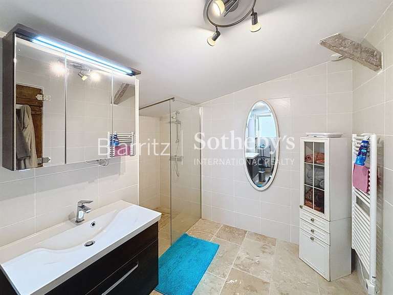 Maison Sort-en-Chalosse - 3 chambres - 210m²