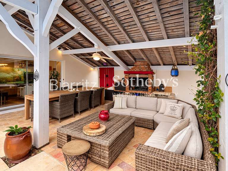 Maison Sort-en-Chalosse - 3 chambres - 210m²