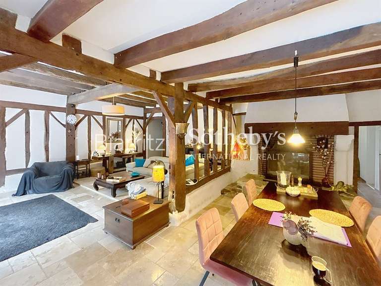 Maison Sort-en-Chalosse - 3 chambres - 210m²