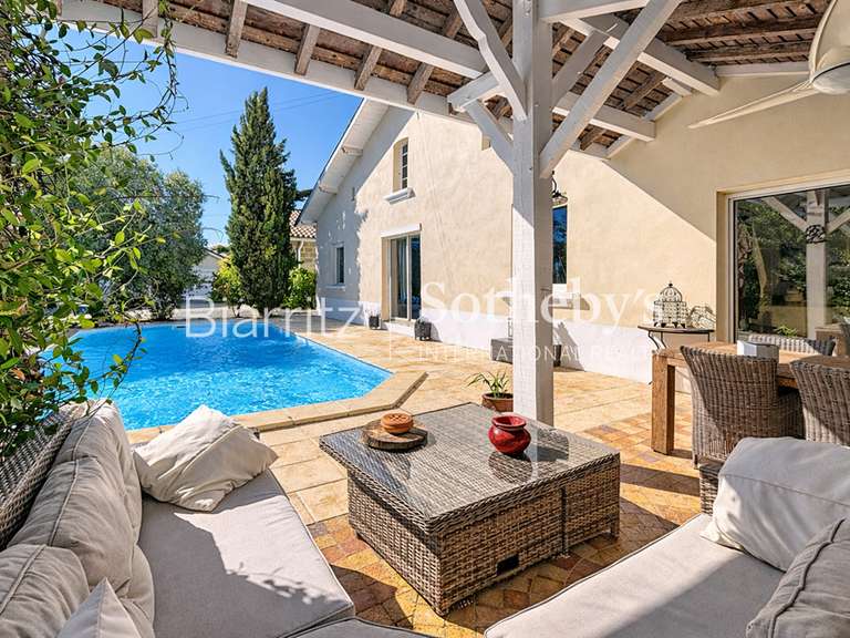 Maison Sort-en-Chalosse - 3 chambres - 210m²