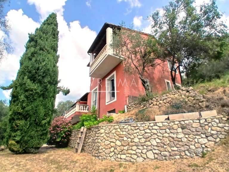 Villa Sospel - 4 chambres - 204m²