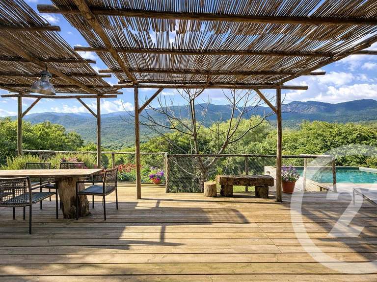 Maison Sotta - 8 chambres - 317m²