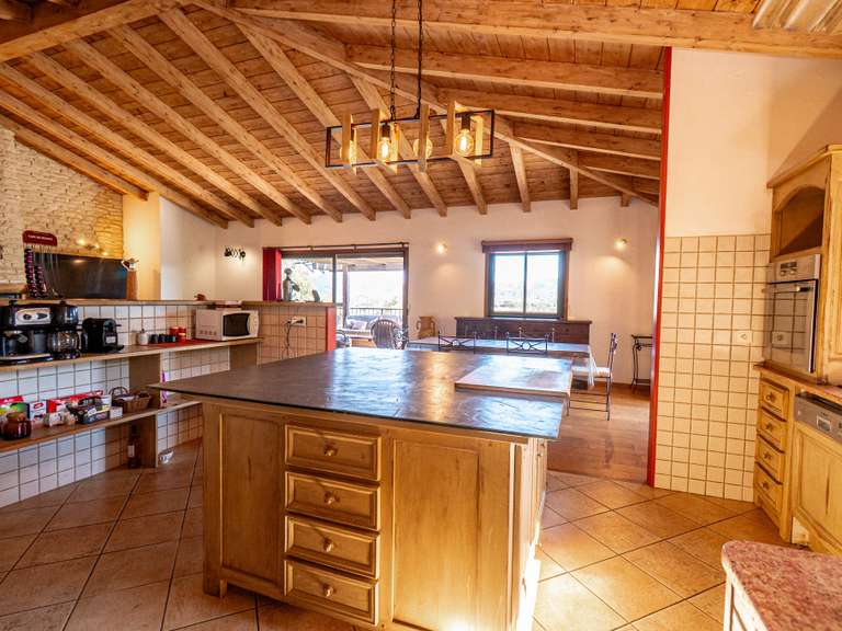 Maison Sotta - 7 chambres - 239m²
