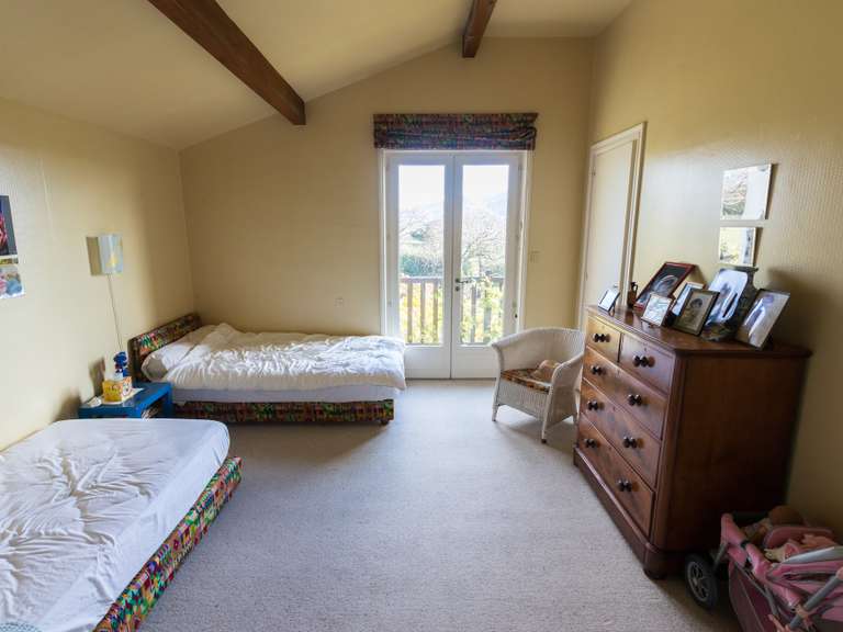 Propriété Souraïde - 4 chambres - 266m²