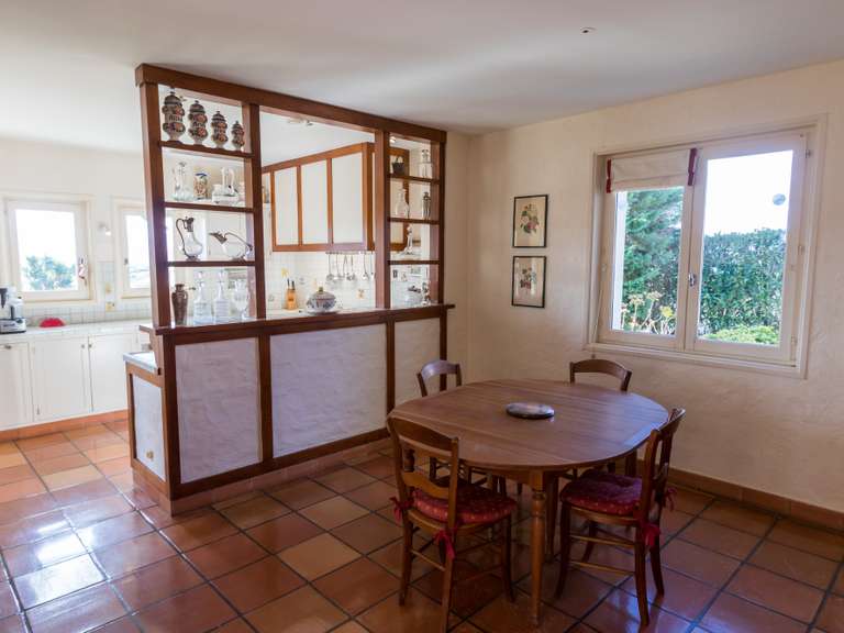 Propriété Souraïde - 4 chambres - 266m²