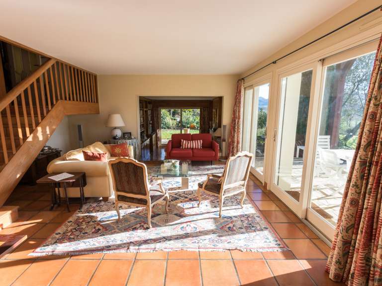 Propriété Souraïde - 4 chambres - 266m²