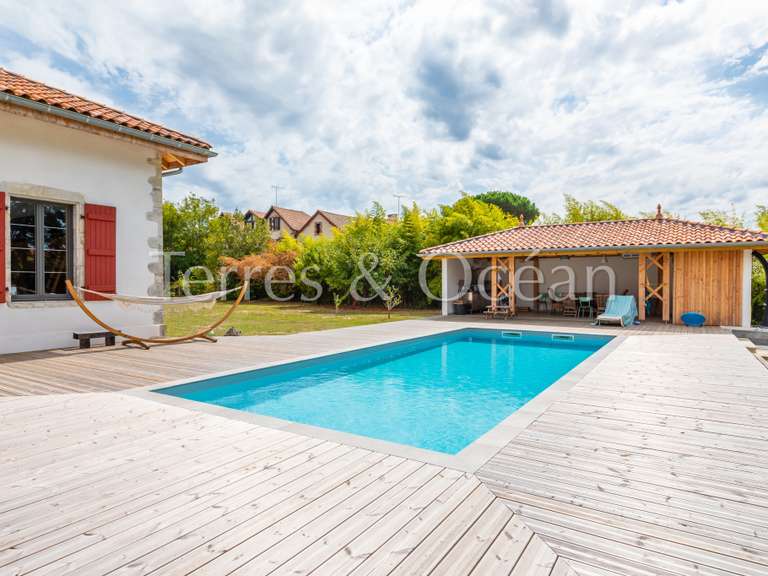 House Soustons - 11 bedrooms - 540m²