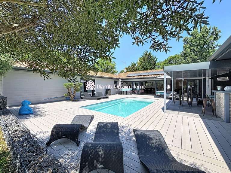 Maison Soustons - 3 chambres - 190m²