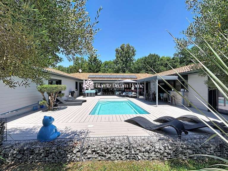 Maison Soustons - 3 chambres - 190m²