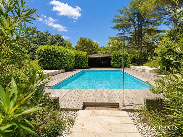 Maison Soyons - 30 chambres - 2000m²
