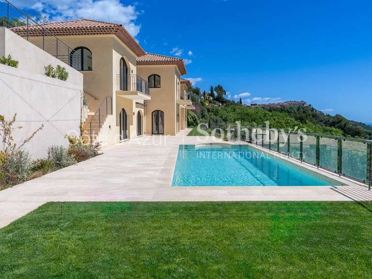 Maison Spéracèdes - 5 chambres - 392m²