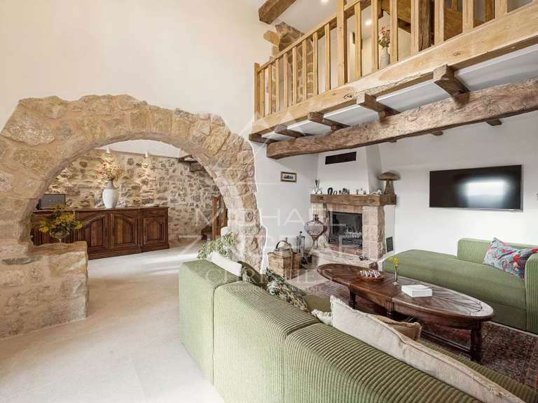 Maison Spéracèdes - 6 chambres - 200m²