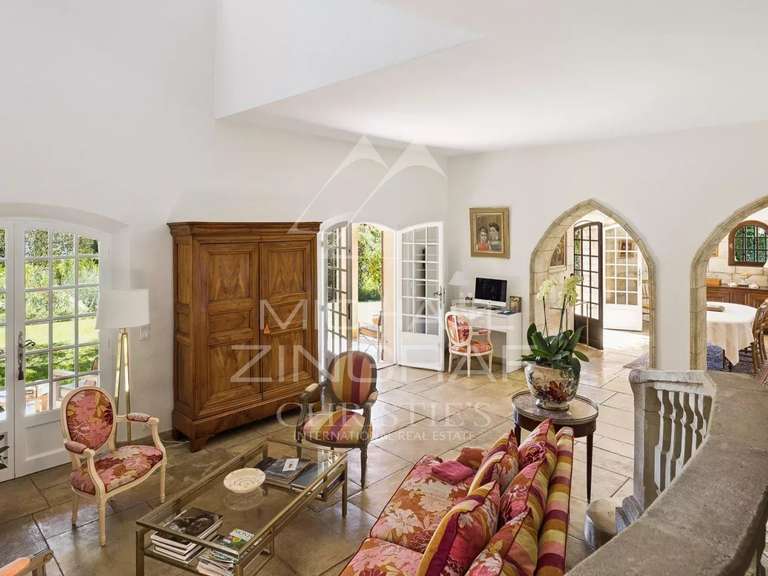 House Spéracèdes - 4 bedrooms - 200m²
