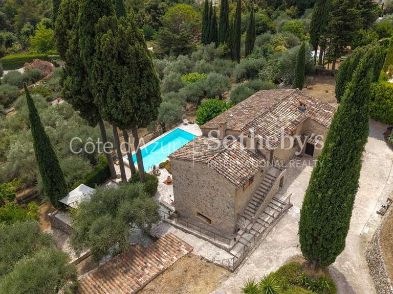 Maison Spéracèdes - 5 chambres - 171m²