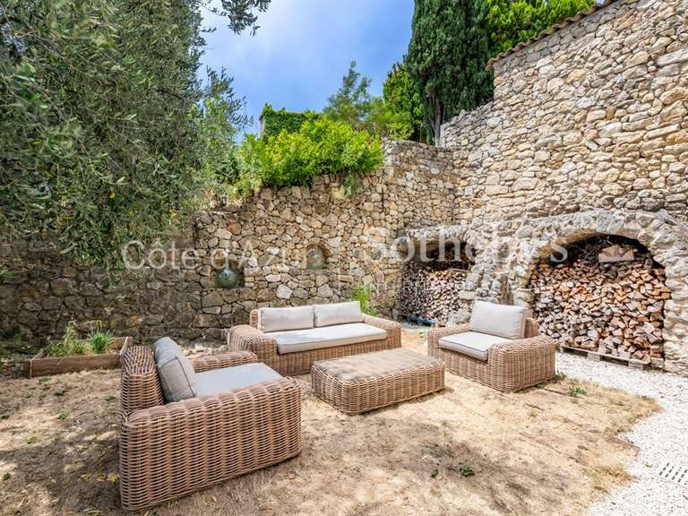 Maison Spéracèdes - 5 chambres - 171m²