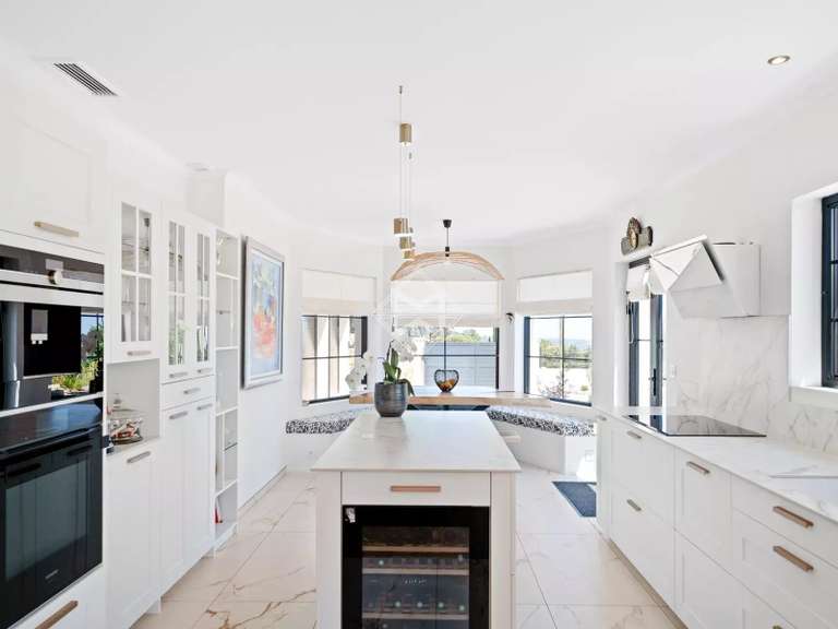 Villa Spéracèdes - 4 bedrooms - 158m²