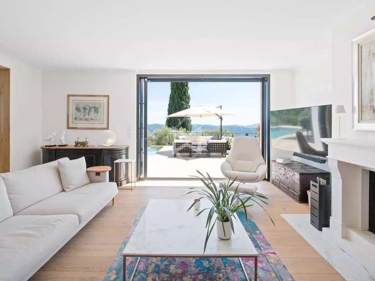 Villa Spéracèdes - 4 bedrooms - 158m²