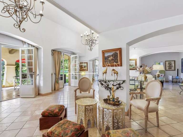 Villa Spéracèdes - 3 chambres - 280m²