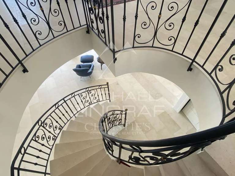 Villa Spéracèdes - 8 bedrooms - 392m²