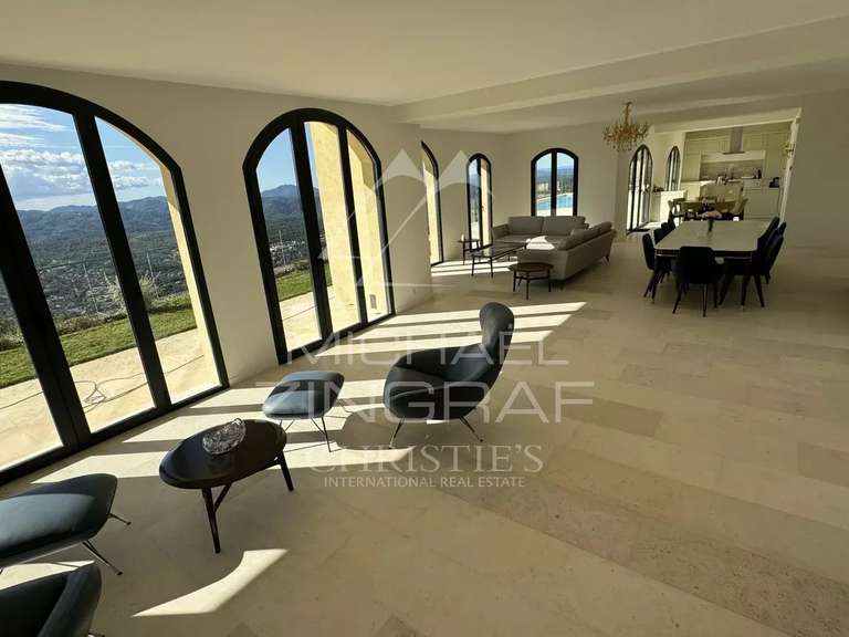 Villa Spéracèdes - 8 bedrooms - 392m²