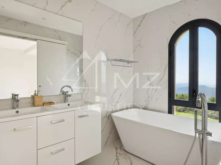 Villa Spéracèdes - 8 bedrooms - 392m²