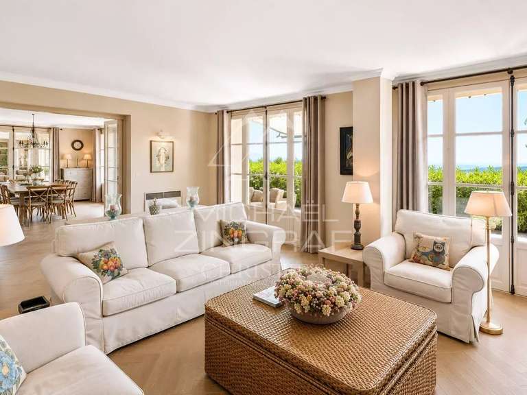 Villa Spéracèdes - 5 chambres - 320m²