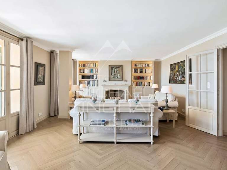 Villa Spéracèdes - 5 chambres - 320m²