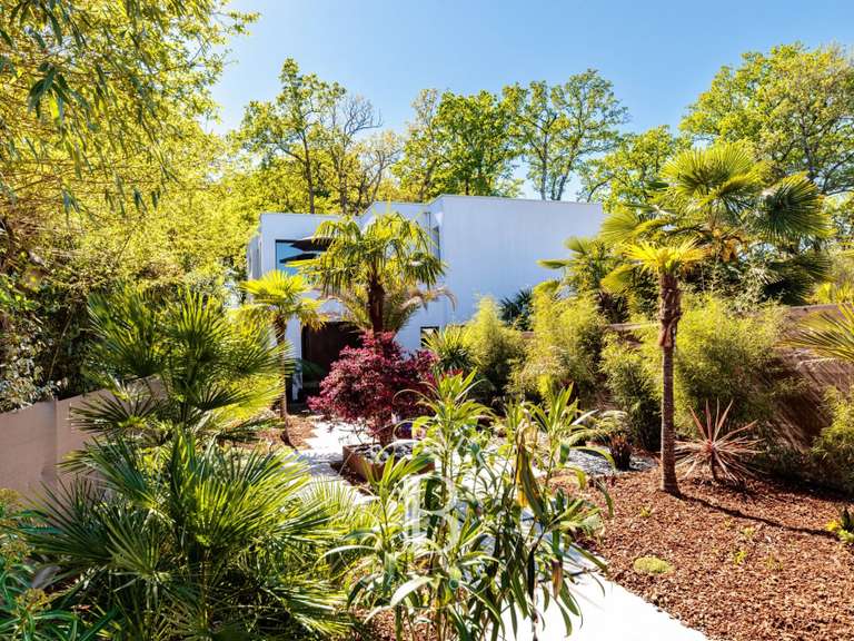 Maison Sucé-sur-Erdre - 4 chambres - 234m²