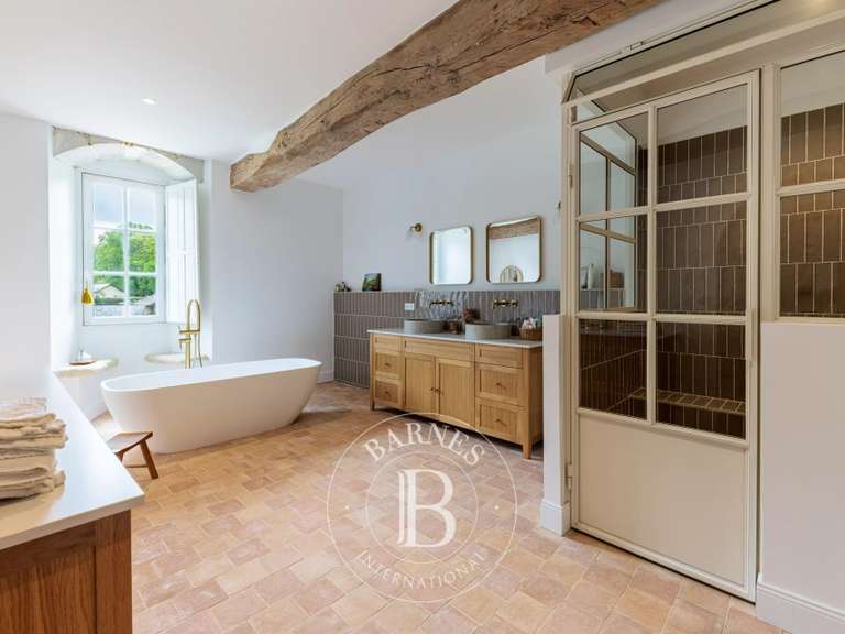 Maison Sucé-sur-Erdre - 577m²