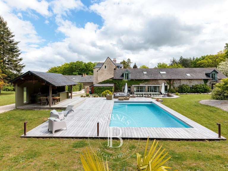 Maison Sucé-sur-Erdre - 577m²