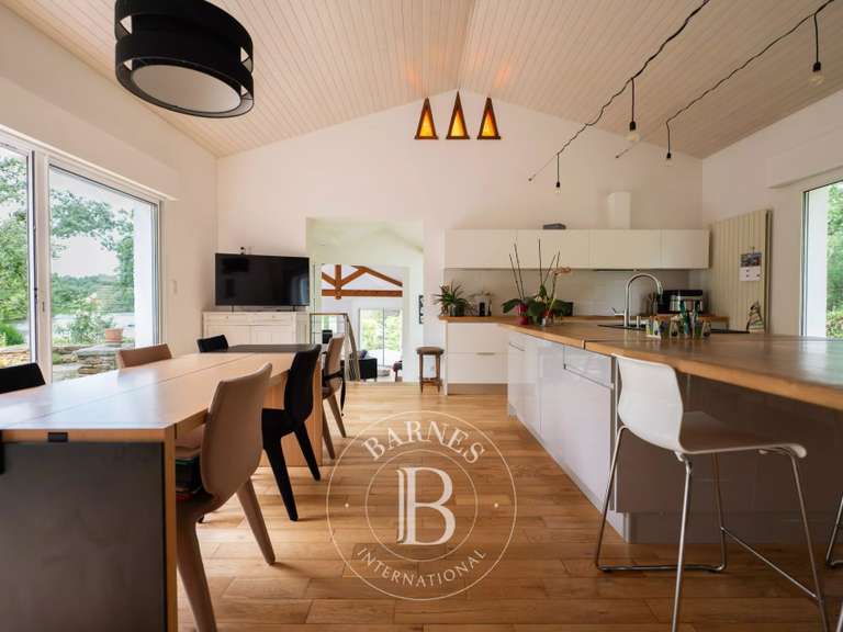 Maison Sucé-sur-Erdre - 233m²