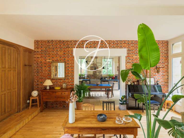 Maison Sucy-en-Brie - 4 chambres - 269m²