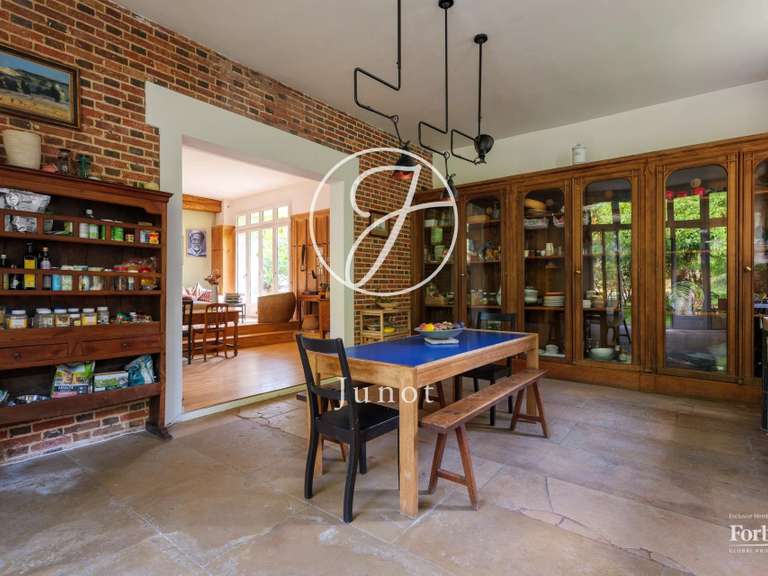 Maison Sucy-en-Brie - 4 chambres - 269m²