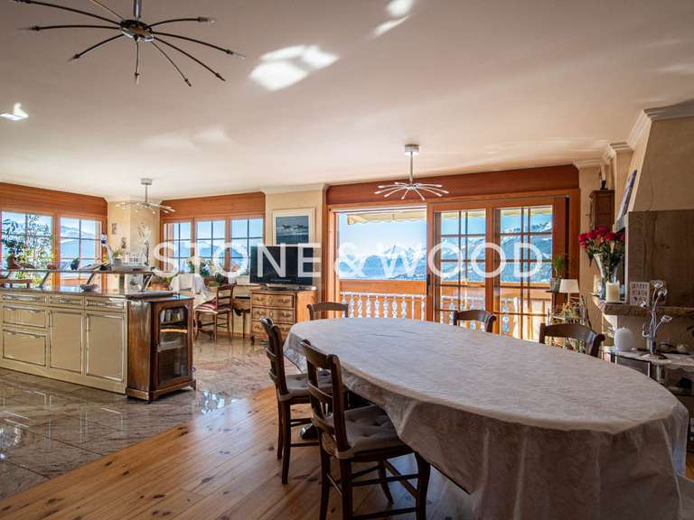 Appartement Suisse - 5 chambres - 277m²