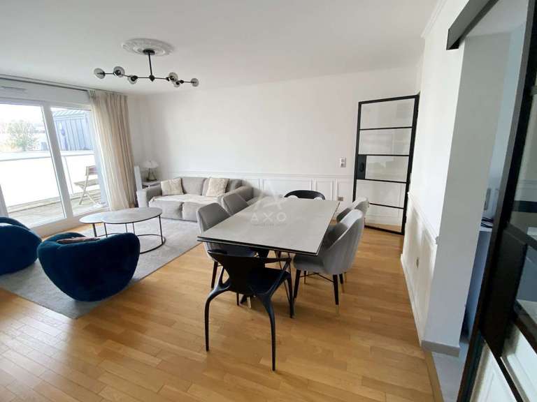 Appartement Suresnes - 3 chambres