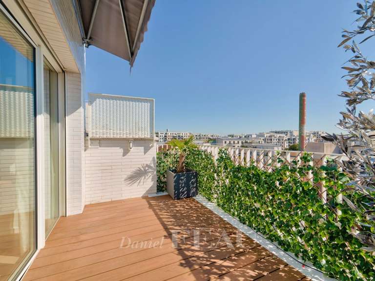 Apartment Suresnes - 4 bedrooms - 115m²