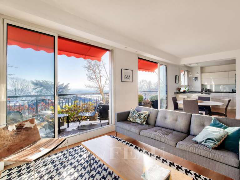 Appartement Suresnes - 3 chambres - 109m²