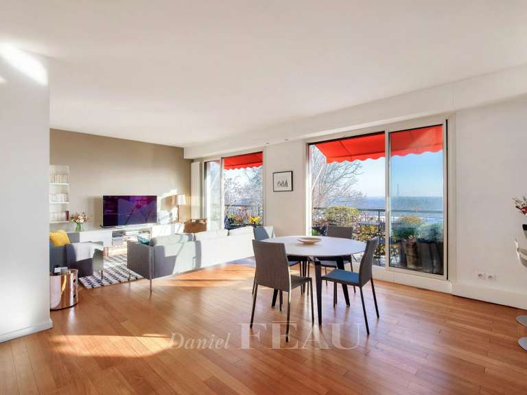 Appartement Suresnes - 3 chambres - 109m²